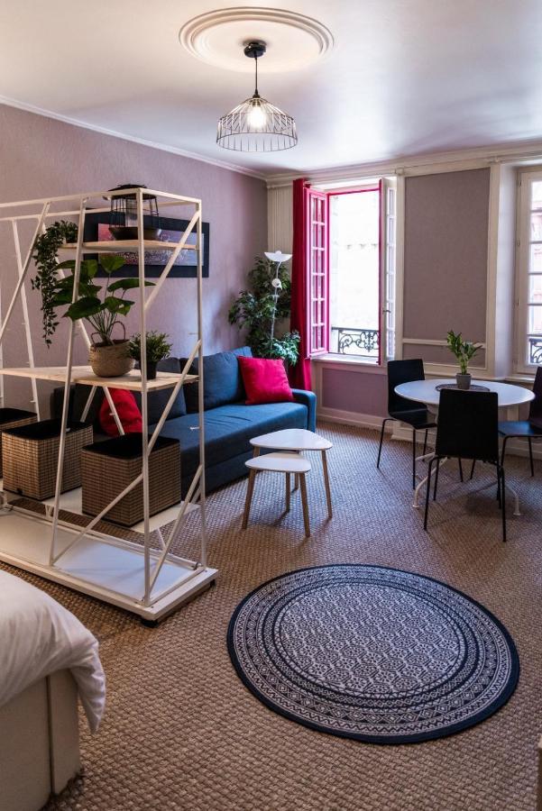 Agreable Studio En Plein Coeur De Quimper Apartment Exterior photo