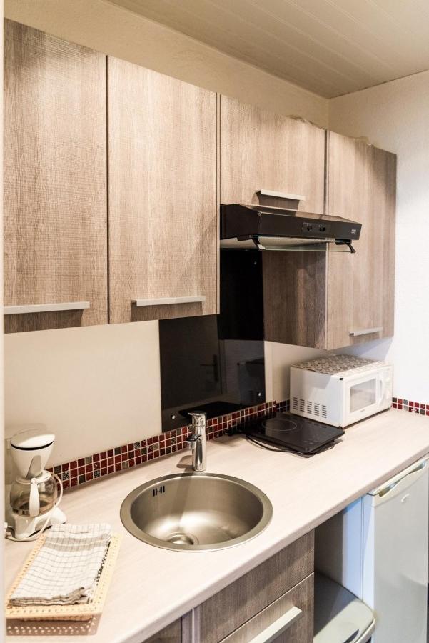 Agreable Studio En Plein Coeur De Quimper Apartment Exterior photo
